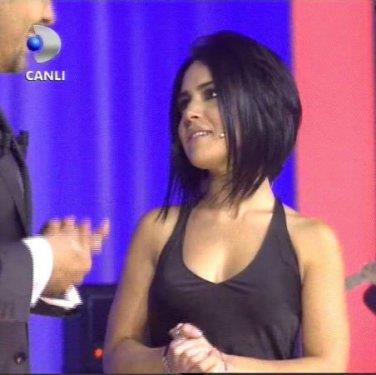 zdem bu grevinden de istifa ederek ayrld.