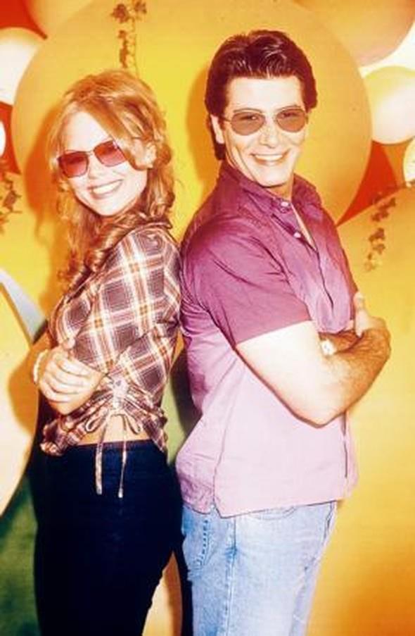 Sonrasnda oyunculuk yapmayan balayan Melike calan ve Vatan amaz televizyon dnyasnn unutulmaz ikilileri arasnda.