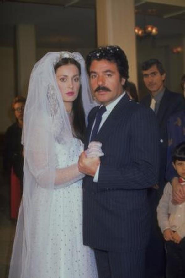 Ferdi Tayfur ve Necla Nazr'n 30 yl sren ilikisi, Tayfur'un Habibe nyani Demir ile yaad akn gn yzne kmas ile son buldu. Bir dneme damga vuran ikiliden geriye ise birlikte rol aldklar filmleri kald.