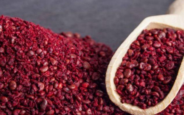 Sumak ok az tketiliyor ama en ifal baharatlar arasnda... Birok hastala iyi gelen sumak aslnda lkemizde bolca var.te sumak bitkisinin yetitirilmesi ve tketimi...