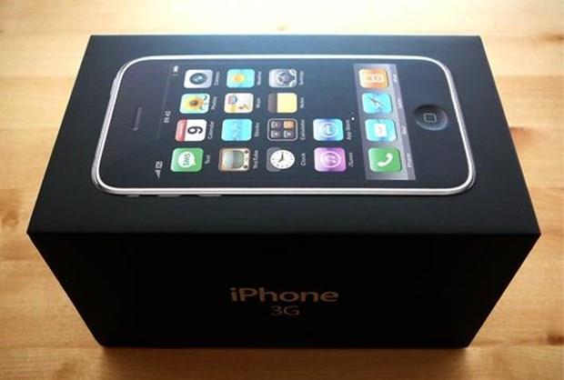 iPhone 3G <br>    89 milimetre