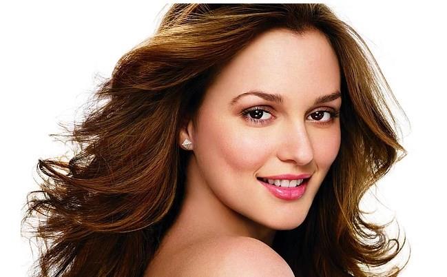 Meester'n annesi ona hamileyken uyuturucu kaakl suuna kart. Byk bir operasyonun ardndan yakaland ve dava sonucu 10 yl ceza ald. Meester' Florida'da bir cezaevinde dnyaya getirdi. Meester  aylk oluncaya kadar da annesiyle hapishanede kald. Daha sonra bir akrabas onu ald ve bytt.