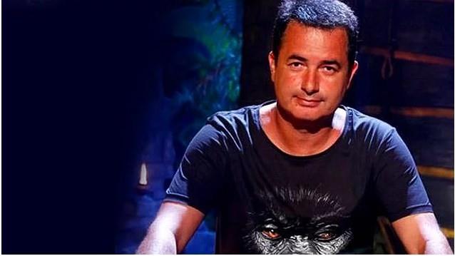 Acun'un hayatnda trafik kazalar ok byk kayplara neden oldu. Acun'un anneannesi ve dedesi kardan karya geerken, hzla gelen bir aracn altnda kalarak can verdi. Ancak korkun kader, Acun'un ailesinin peini brakmad. Hem annesini hem de babasn korkun bir kazada kaybetti; kz Banu ise ans eseri hayatta kald! Ayrca geirdii ar bir motosiklet kazasnda ise arkasnda oturan en yakn arkadan kaybetti. Ancak her eye ramen hayata smsk tutunmaktan asla vazgemedi.