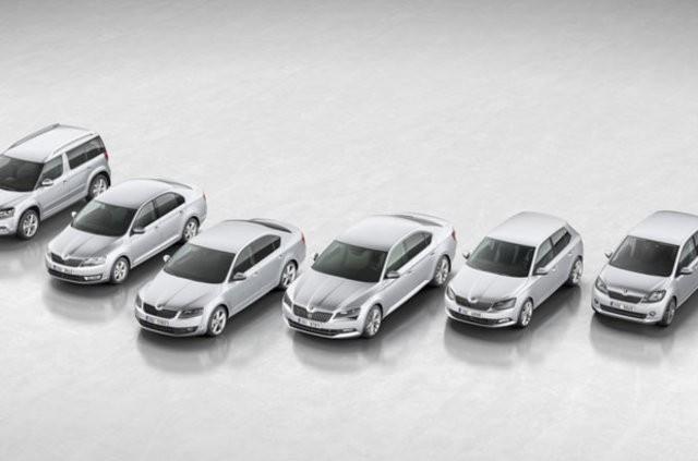 Trk otomotiv pazarnda faaliyet gsteren baz yerli ve yabanc firmalarn kampanyalarndan derlenen bilgilere gre, ocak-austos dnemindeki daralmann ardndan, eyll aynda firmalarn kyasya rekabeti, birbirinden cazip kampanyalara yansd.