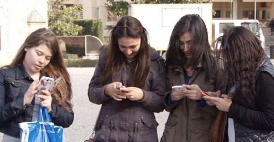 TRT bandrol iin sadece 60 TL deil; ek olarak 28.5 TL TV ve KDV dendiini belirtmek gerekiyor. nk TRT bandrol nce TV?nin; sonra da TV ile birlikte KDV?nin matrahna da giriyor. TRT bandrol zetle 563.5 TL?lik mali ykn iinde toplamda 88.5 TL?ye yer tutuyor.