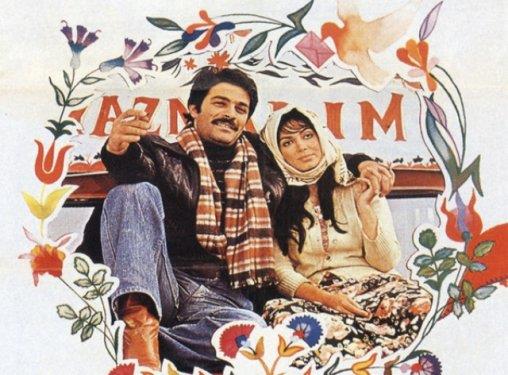 Kyl kz Asya ile kamyon ofr lyas birbirlerini severler. leri bozulan lyas Asya'nn karsna yle kmak istemez ve bunalma girerek Asya?y terk eder. Sahipsiz kalan Asya?ya ve ocuuna Cemit adl bir yol yapmcs sahip kar. Yllar sonra bir gn lyas kagelir. Asya imdi byk ak ve kendisine zor gnnde kucak aan Cemit arasnda bir tercih yapmak zorunda kalr.