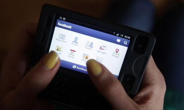 Dier Mesajlar Blm  Yabanc kiilerden ve uygulamalardan gelen mesajlar, mesajlar blmnn sa ksmnda yer alyor ve 'other' (Dier mesajlar) seeneine tkladnz zaman gzkyor.