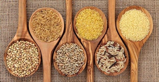 Bulgur, yulaf, mercimek gibi tam tahllar: E vitamini sayesinde akcierlerinizi destekliyor, kandaki nikotin orann azaltyor.