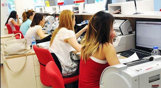 17-25 Aralk darbe giriimi sonras FET?ye mensup yayn organlarndan olan Zaman ve Bugn gazetelerine abone olan veya aboneliini devam ettiren memurlar tespit ediliyor.