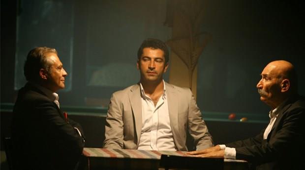 mirzalolu&#8217;nun &#8216;Karaday&#8217; dizisinden sonra kestirdii byklarn hrsz rol iin yeniden uzatt renildi.