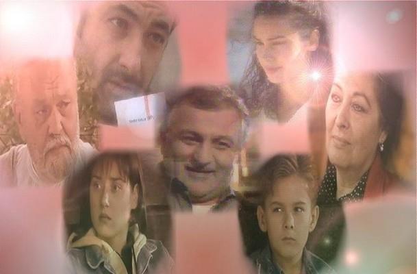 SICAK SAATLER  Scak Saatler, 15 Eyll 1997'de atv'de yaynlanmaya balayan, senaryosunu Ahmet Yurdakul'un yazd televizyon dizisi.