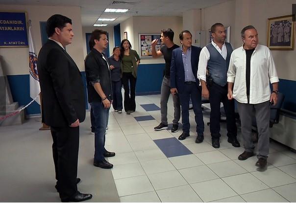 Ouzlarn torunlarndan hain kmamtr ve de kmaz. Yrk Trkmenleri hain FET ile ilikilendirerek bir alg operasyonuna girimek ak bir ifade ile alaklk ve ihanet iinde bulunmaktr.