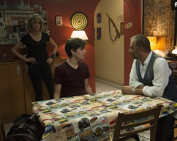 ONUR KIRICI BR FADE"    FET iin kullanlan ifadenin Yrk ve Trkmenler adna onur krc bir anlatm olduu savunulan aklamada, unlar kaydedildi: