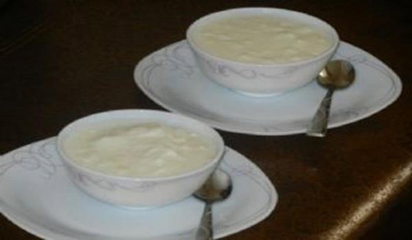 Sofralardan eksik edilmeyen yourdun, hastalk ve enfeksiyonla savata rol oynayan T hcrelerini daha gl ve aktif hale getirdii, iindeki dost bakterilerin de mikroplarla savaarak baklk sistemini glendirdii tespit edildi.