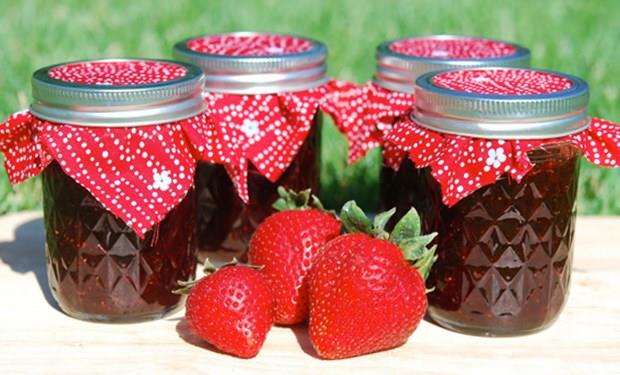 Evde yap�lan re�el, marmelat gibi �r�nlerde kaynatma s�resine ve s�cakl���na dikkat edilmesi gerekmektedir. Gereksiz y�ksek s�cakl�k ve uzun s�re kaynatma insan sa�l���n� olumsuz y�nde etkileyen ve uzun vadede toksik etkileri olan kimyasallar�n olu�mas�na neden olmaktad�r. Evde �retilen re�ellerin bile�imi uzun s�re kaynatmay� gerektirmeyecek bi�imde haz�rlanmal�d�r.