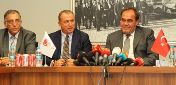 <p><b>22 Austos - Saat 17:30</b></p>  Uzun sren grmeler sonrasnda kesin karar verildi... Galatasaray Teknik Direktr Fatih Terim ile kesin anlamaya varld resmen akland...