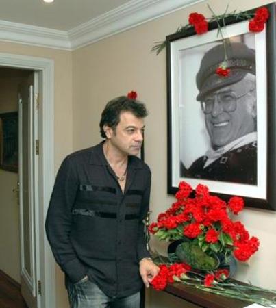 air Attila lhan, Alk'n days.