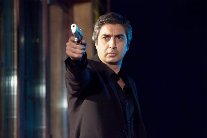 Kurtlar Vadisi'nin yapmcs Pana Film'in ba dertten kurtulmuyor. Kesin olarak bittii iddialaryla gndeme gelen dizi iin savclk devreye girdi.