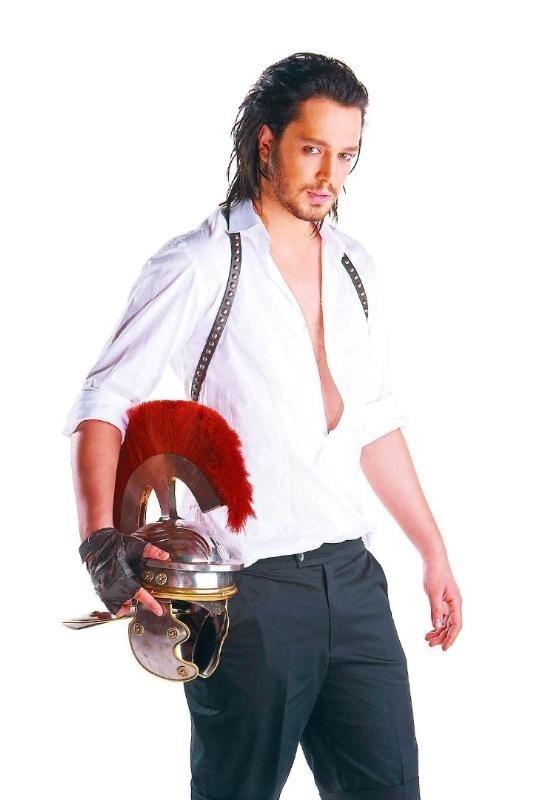 daha kariyerinin ok bandayd Boz.