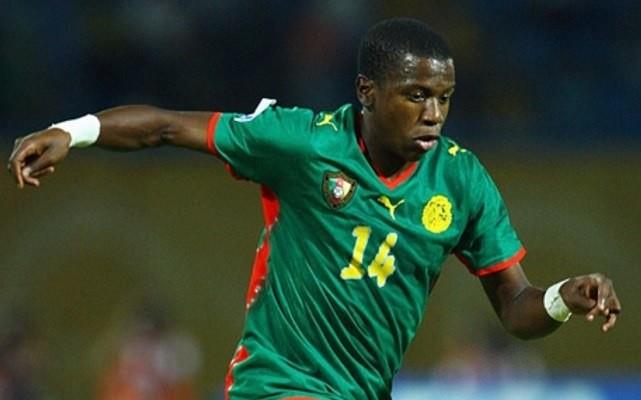 Patrick Ekeng'in lm  <br>  Dinamo Bkre ile Viitorul Constanta kar karya geldi. Mcadelenin 63. dakikasnda oyuna dahil olan 26 yandaki Kamerunlu futbolcu Patrick Ekeng, 70. dakikada orta sahada bir anda yere yld. Maa ara verildi ve Patrick Ekeng'e 3 dakika iinde mdahale edildi. Hemen hastaneye kaldrlan Ekeng, tm mdahalelere ramen kurtarlamad.