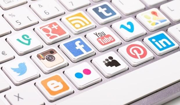 Facebook'ta ayn takipi saysna sahip sosyal medya fenomenleri ortalama 187 bin dolar