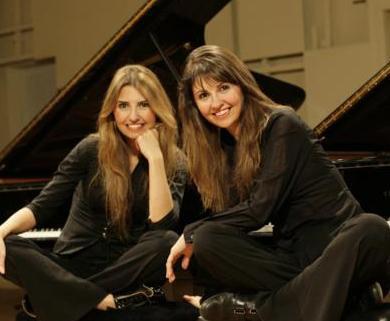 Ferhan ve Ferzan nder'in aabeyleri de bir dnem TV ekranlarnn gzde simalarndand.