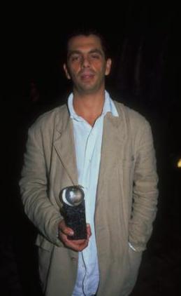 Dieri de nl reklamc Serdar Erener.