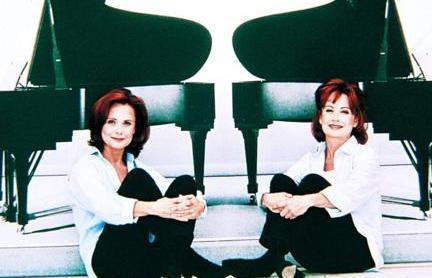 Klasik mzik alannda yurt dnda da tannan ikizler Gher ve Sher Pekinel.