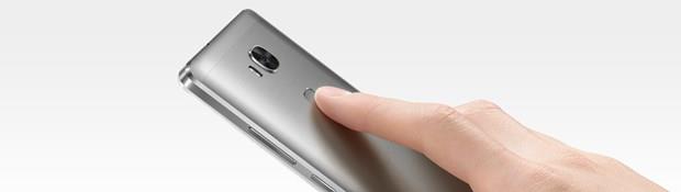 Batarya Kapasitesi: 3000 mAh