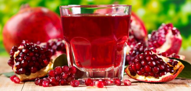 Nar suyunun bir dier faydas sivilceler getikten sonra cilt yzeyinden oluan lekelerin grnmm olduka hafifletmesidir.