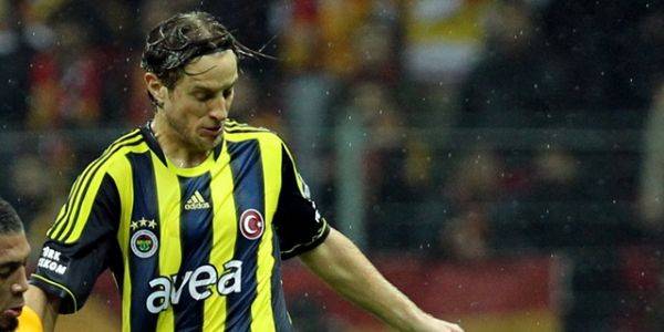 RETO ZIEGLER F.Bahe'nin Juventus'tan kiralad Reto Ziegler, 'Yanl lkede oynuyorum ama milli takmdaki hocalarm beni takip etmeli' dedi.