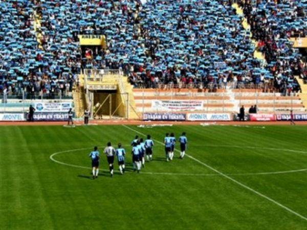 BR SPKER 'Eveet Adana Demirspor sahaya yaklak 11 kii kt.'