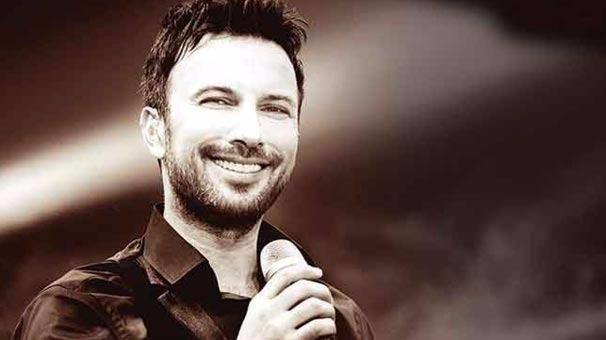 Mega star Tarkan karanlktan korkuyor. Bu yzden uyurken klar ak brakp yle yatyor.