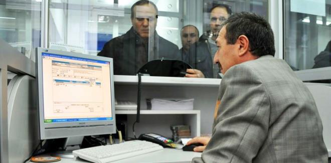 TERCHTEN NCE DEVLET PERSONELE BAVURUN<p>    Salk Fizikisi, Odyolog, Dil ve Konuma Terapisti ve Perfzyonist pozisyonlarnda tercih yapmak isteyen yksek lisans mezunu adaylar, KPSS Tercih lemlerinin balayaca gnden nce mutlak suretle Devlet Personel Bakanl Kamu Personel stihdam Dairesi Bakanlna ahsen bavurmak zorundalar.