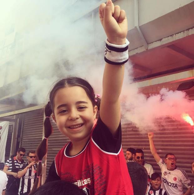 KOYU BEKTALI<p>    Beren ayn zamanda koyu bir Beikta taraftar.