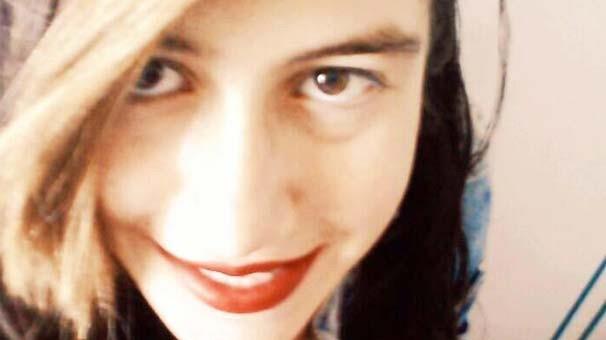 Oradaki yazmalarnda 17-18 yalarnda F.K. isimli bir erkekle kaybolduu gn konumu, sonra da bize hibir haber vermeden evden kp gitmi. Komumuz grm ona 'ablama gidiyorum' demi. Ama o tarafta bir ablas yok. Kzmn yazmalarnda F.K. isimle kiiye, 'Ben bugn evden kaacam. Hadimi Park'nda bulualm' diye yazyor.