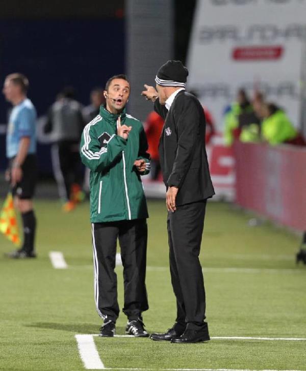 @EsatYazici Arsenali babamda yener diyen fenerliler mi dersin Tromso faciasyna glen beiktallar m dersin hepsi zararl kt :D Ramseyin suu