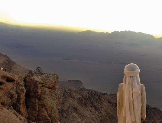 Bakalm slam lemi ne zaman daha gl projelerle nmze gelecek. Filmle ilgili siyasi deerlendirme bu satrlarn dnda mtalaa edilmesidir.