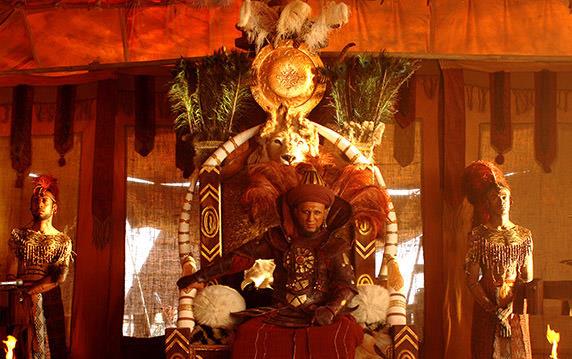 4- Neticede slam' ve Sevgili Peygamber'in (s.a.v.) masum ocukluunu arts ve eksisiyle anlatan bir film - birdenbire slam'a kar veya slam'a hakaret eden bir film gibi takdim etmek kimin yararna? Yazlan tenkitler neredeyse gece yars Ekspres filmini geecek hale getirildi.