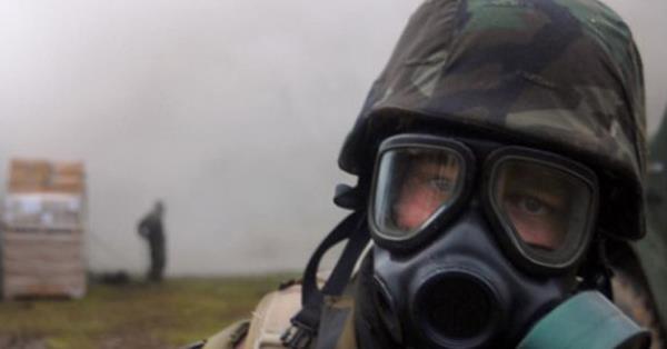 1938'de Alman kimyager Gerhad Schrader tarafndan bulunan gaz ok kk bir damlasyla dahi canllar yok edebiliyor. Nazi Almanyas'nda katliamlarda kullanlan sarin gaz en acmasz sava arac olarak tanmlanyor.