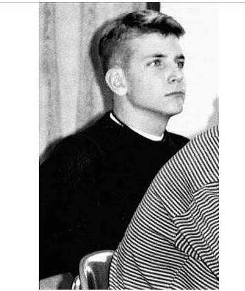 Bradley Cooper, 1992'de Pennsylvania'da kimya okurken