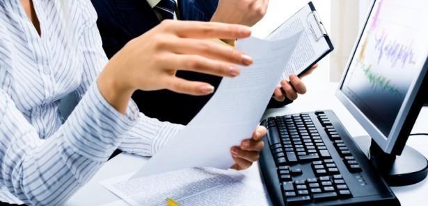 Memurlarn Ocak'ta enflasyon fark alp alamayaca, 3 Ocak'ta Trkiye statistik Kurumu'nun aklayaca verilerle ortaya kacak. Memurlar zaml maalarn 15 Ocak'ta cebine koyacak.