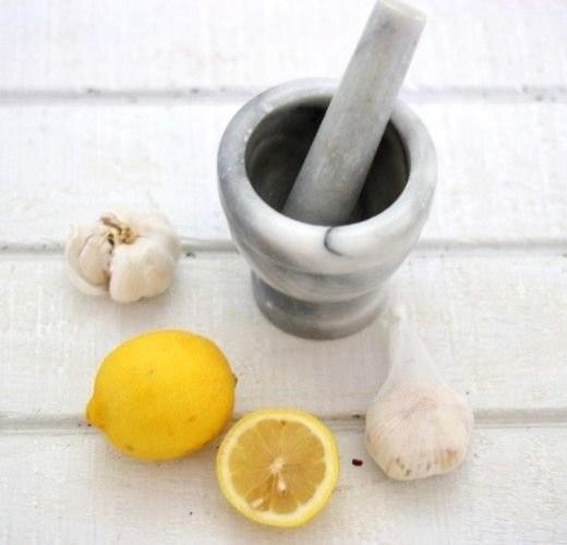 2- Kolestrol ve lipidi dryor zararl yalarn yaklmasn salyor, kilo verdiriyor (bazal metabolizmay hzlandrp yalarn yaklmasn salad iin itah ayor, bu dnemde diyete dikkat etmek gerekiyor.) ekeri dryor, pankreas'n yenilenmesini salyor.