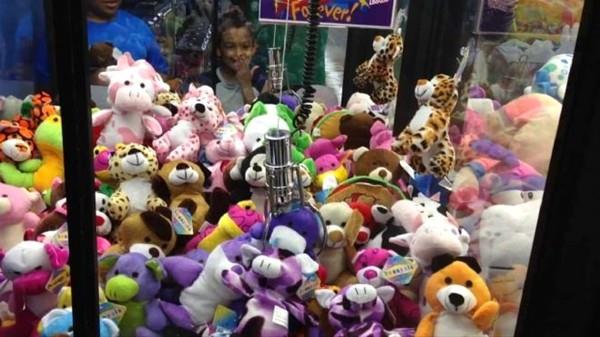 Yaplan aratrmalarda, bu makinenin kar etmeden oyuncak vermedii kantlanm.