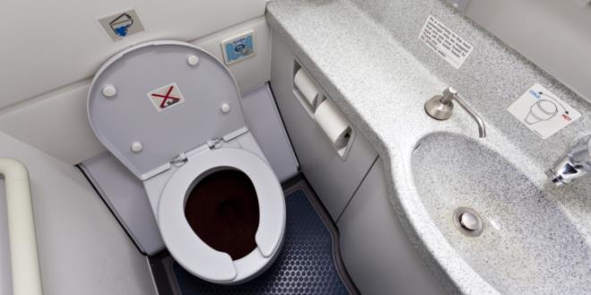 Uaklarda tuvalet atklar nereye gidiyor?