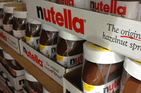 Nutella, 2. Dnya Sava srasnda talyan bir pastacnn, rettii ikolatay arttrmak amacyla ikolatay fndkla kartrmas sonucu bulundu