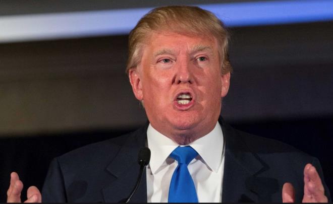 ABD basnndaki haberlerde, 1989 ylnda Tiananmen Meydan&#8217;nda yaanan mehur tank olayna atf yapan Trump'n bu olay da yanl aksettirdii belirtildi. nk Tiananmen Meydan'ndaki renci eyleminde ordunun sert mdahalesini protesto eden mehur inli, nnde durduu tank tarafndan ezilmemiti.