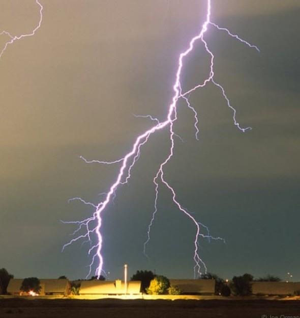 Yldrm ok defa ayn yerlere defalarca der.