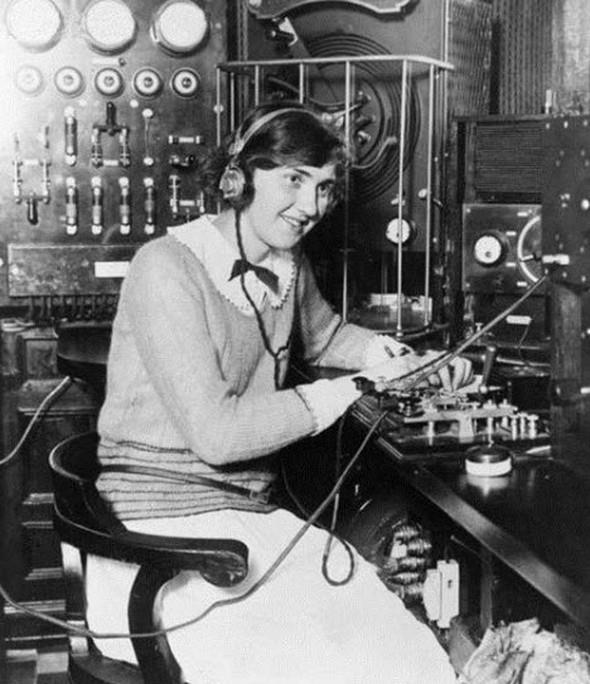 Bu harflerin alm yoktur. Mors alfabesinde  izgi,  nokta ve  izginin karldr.