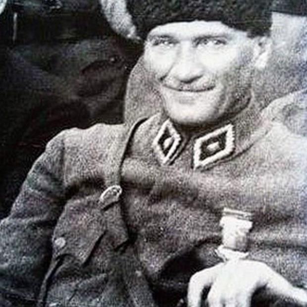 TRKAN ORAY  <br>  Atam seni sevgiyle anyoruz